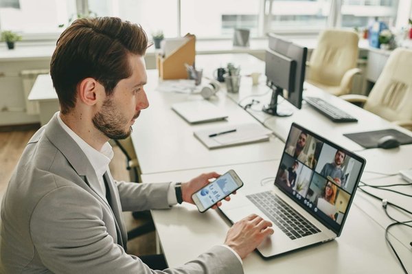 Comment améliorer votre productivité avec la solution de connectivité proposés par Leonix?