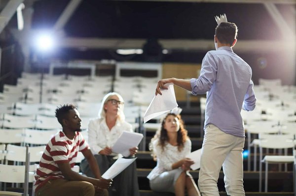 Le Centre Mosaïque offre-t-il des services en bilinguisme en orthophonie ?