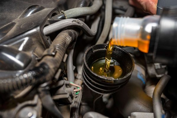 Pourquoi est-il vital de privilégier une huile moteur de qualité pour votre véhicule ?