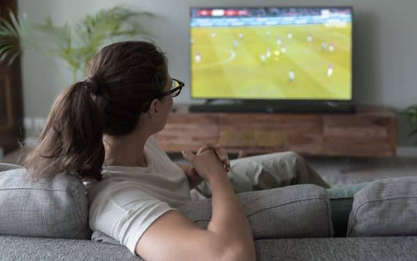 L’équilibre entre télévision et streaming : le futur de la diffusion sportive